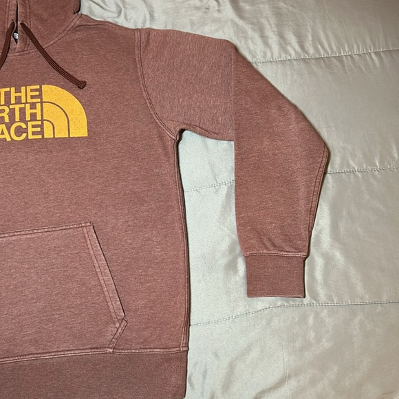 The North Face men’s Pullover Hoodie. Size Medium. - Picture 3 of 12